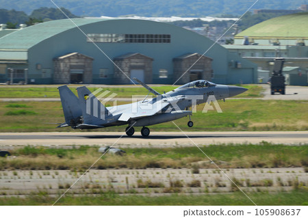 JASDF 306th Squadron F-15 Eagle Landing 105908637