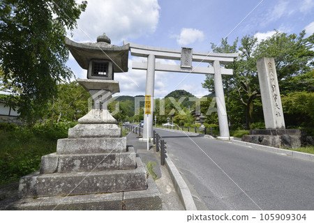 滋賀縣大津市表參道坂本的日吉大社大鳥居 Otorii 105909304