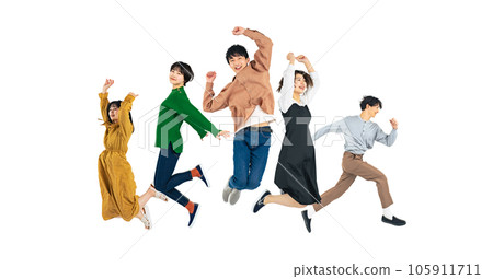 PNG一群年輕人跳躍Z世代背景透明剪輯 105911711