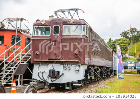 JNR EF63 electric locomotive 105914023