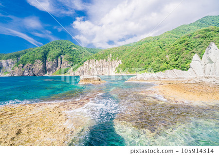 (青森縣下北半島)夏天的穗子浦 (青森縣下北半島)夏天的穗子浦 105914314