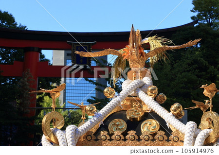 富岡八幡宮的神轎、江戶三大祭、水掛祭 105914976