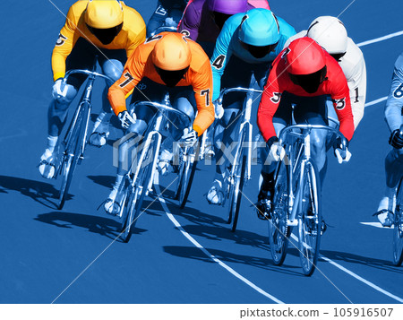 Cycling up Cycling up 105916507