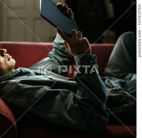 Men who tablet Men who tablet 105919569