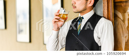 Drinking man Drinking man 105920694
