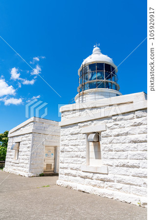 [Kyoto Prefecture] Kyogamisaki Lighthouse in sunny weather 105920917