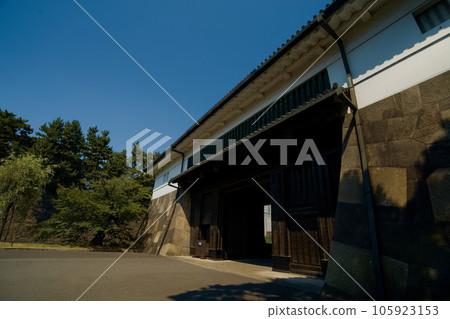 Sakuradamon, Chiyoda Ward, Tokyo, Japan on a sunny day Sakuradamon, Chiyoda Ward, Tokyo, Japan on a sunny day 105923153