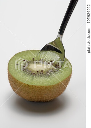 Kiwi's salad 105924922