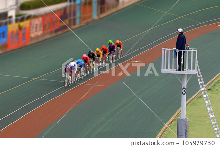 Bicycle ring 105929730