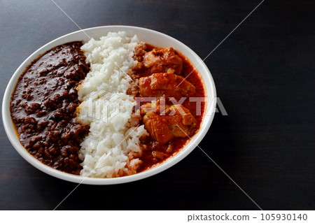Aigake curry with butter chicken curry and keema curry 105930140