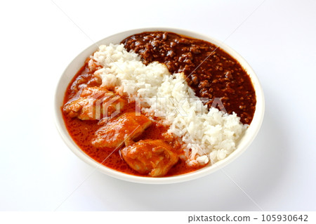 Aigake curry with butter chicken curry and keema curry 105930642