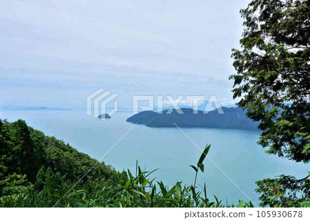 從靜嶽山頂眺望琵琶湖的風景 105930678