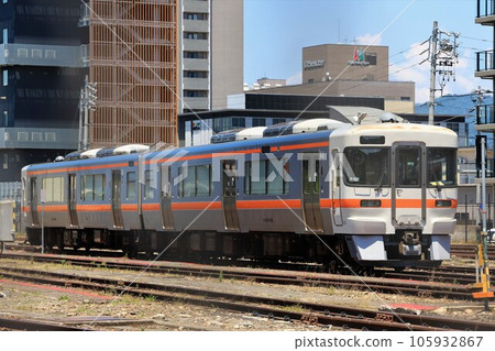 [JR東海] Kiha 25型（高山本線：上枝田～高山） 105932867