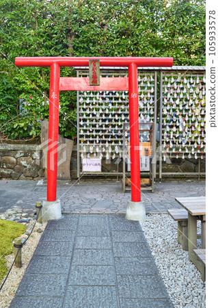 Kamakura Hasedera Kakigara Inari Shrine 105933578