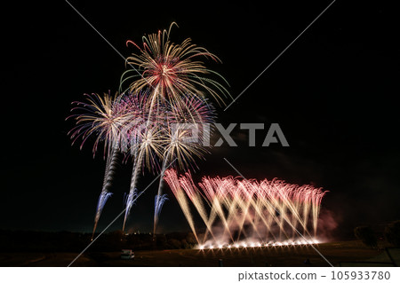Toride River Fireworks 105933780
