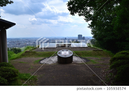 大阪府高槻市安滿宮山古墳(清龍三年之丘) 大阪府高槻市安滿宮山古墳(清龍三年之丘) 105938574