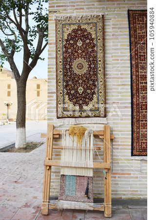 戶外牆毯和手搖紡織機 烏茲別克斯坦 105940884