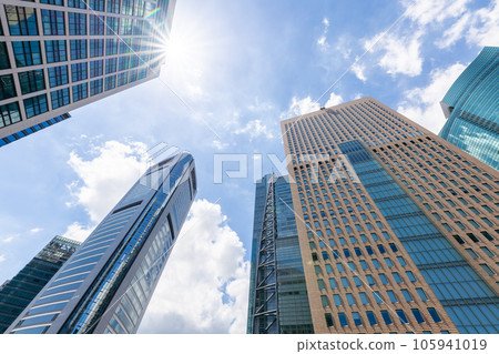 (Urban landscape) Tokyo's bustling business district (Urban landscape) Tokyo's bustling business district 105941019