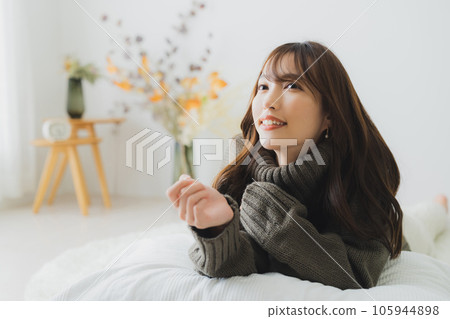 lifestyle winter 105944898