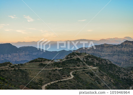Panoramic view of the Parnassus Mountains 105946964