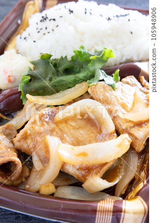 美味的豬肉薑烤午餐 105948906