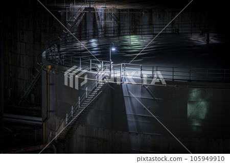 Light-up tank 105949910