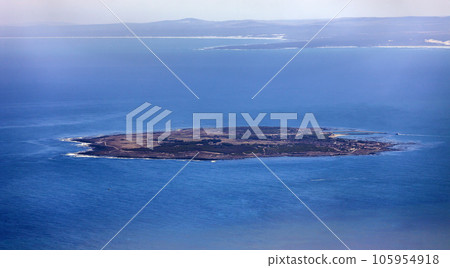 Robben Island or Prison Island in Table Bay, 8 km from the shore. Robben Island or Prison Island in Table Bay, 8 km from the shore. 105954918