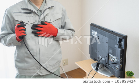 Image of TV wiring worker / TV wiring service 105959424