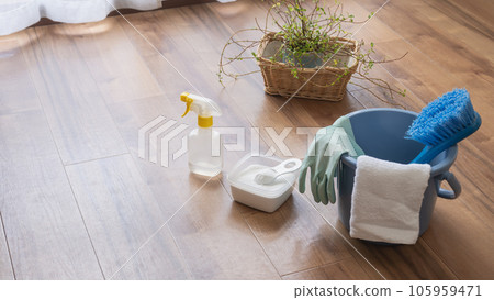 baking soda and cleaning tools 105959471