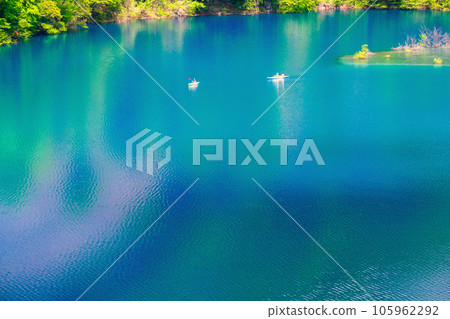 神秘的奧島湖 105962292