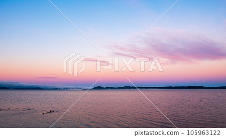 Lake Inawashiro at dawn Lake Inawashiro at dawn 105963122