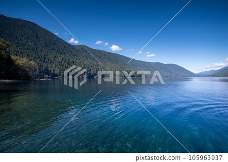 Tranquil summer afternoon on Lake Crescent in Olympic National Park, Washington. 105963937