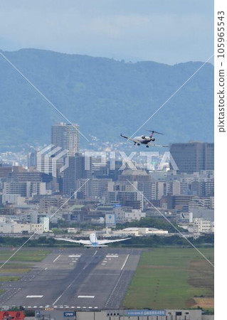 大阪機場逆行14R飛機起降鳥瞰圖 大阪機場逆行14R飛機起降鳥瞰圖 105965543