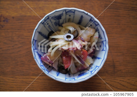 晚餐醃製章魚 晚餐醃製章魚 105967905