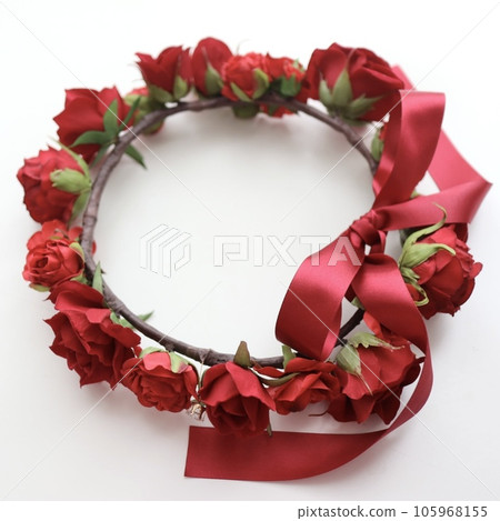 紅玫瑰花環 105968155