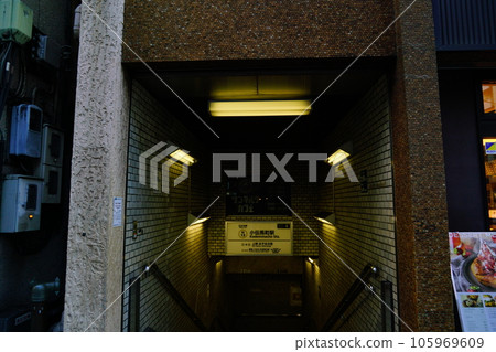 東京地鐵日比谷線小傳馬町站 東京地鐵日比谷線小傳馬町站 105969609