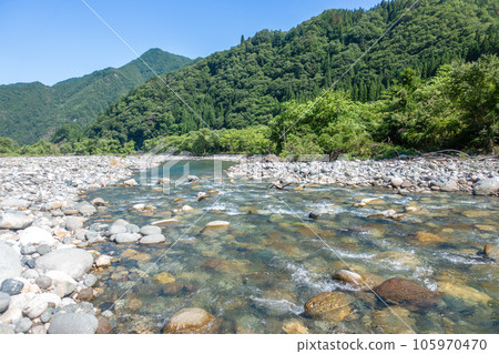 Scenery of the Takahara River 105970470