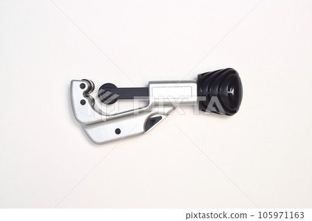 pipe cutter pipe cutter 105971163