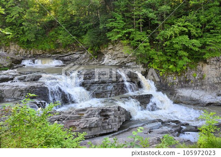 星古佐藤蘆別療愈勝地 三段瀑布 105972023