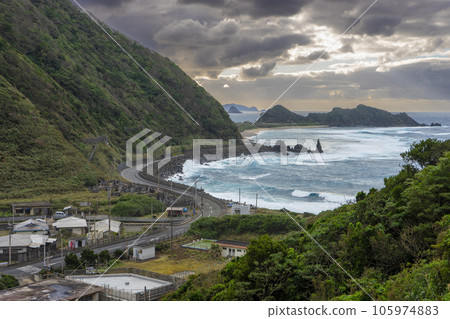 Rough sea Rough sea 105974883