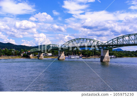 Maria-Valeria Bridge connecting Hungary and Slovakia across the Danube River Maria-Valeria Bridge connecting Hungary and Slovakia across the Danube River 105975230