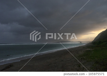 Angel's ladder pouring into the sea 105975571