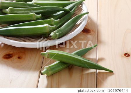 Okra Okra 105976444