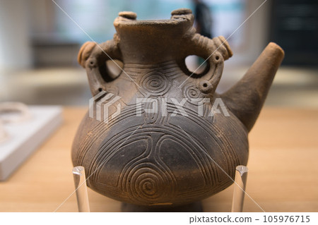 Pottery Pottery 105976715