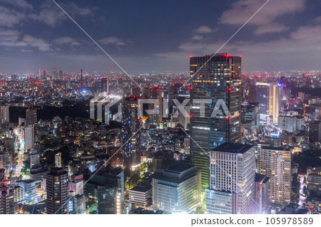 《東京》午夜時分的東京都市風景 105978589
