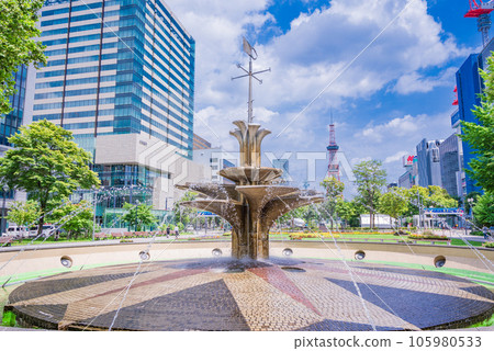 (Hokkaido) Sapporo Odori Park Fountain and Sapporo TV Tower 105980533