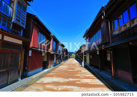 [Ishikawa Prefecture] Sunny Kanazawa (Higashi Chaya District) 105982715