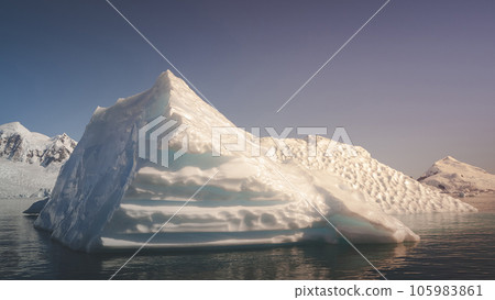 Paradise bay glaciers and mountains, peninsula, Antartica.. Paradise bay glaciers and mountains, peninsula, Antartica.. 105983861