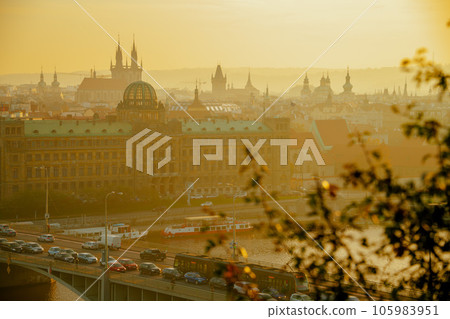 landscape panorama with church of our lady before tyn landscape panorama with church of our lady before tyn 105983951