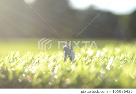 businessman in the light 105986425